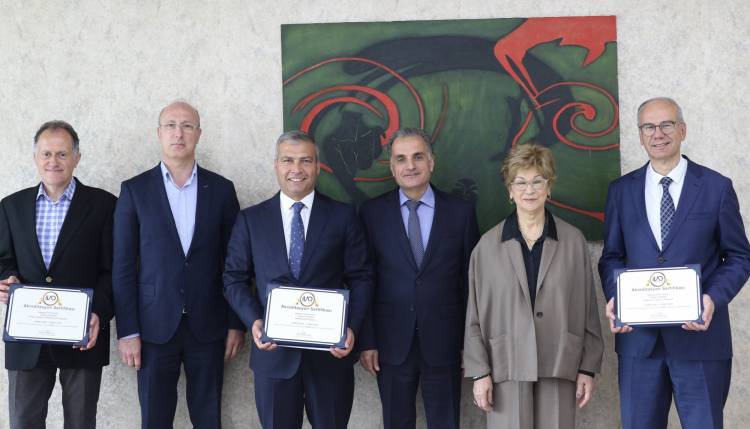 SAÜ İletişim Fakültesinden Akreditasyon Başarısı